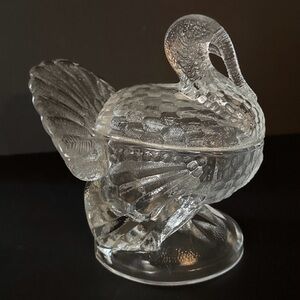 SOLD Elegant Vintage L E Smith Heavy Glass Turkey dish
